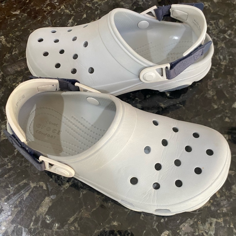 Crocs Unisex-Adult Classic All Terrain Clogs (Adjustable Strap)